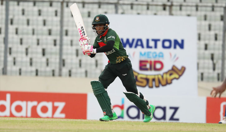 Mushfiq brings up 8th ODI century