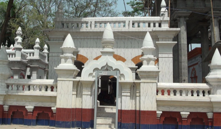 কাশিয়ানীর বারুণী স্নানোৎসব ও মেলা হচ্ছে না কাশিয়ানীর বারুণী স্নানোৎসব ও মেলা হচ্ছে না
