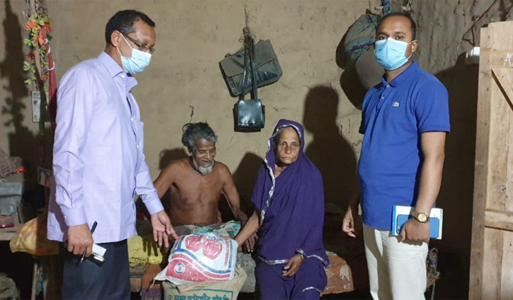 ফেসবুকে পোস্ট দেখেই নির্দেশ জেলা প্রশাসকের ফেসবুকে পোস্ট দেখেই নির্দেশ জেলা প্রশাসকের