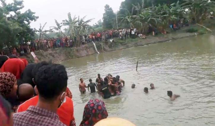 মেহেরপুরে পানিতে ডুবে স্কুলছাত্রের মৃত্যু মেহেরপুরে পানিতে ডুবে স্কুলছাত্রের মৃত্যু