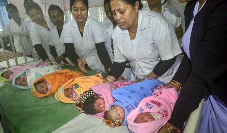 একসঙ্গে দুইয়ের বেশি বাচ্চা জন্মদান সম্পর্কে যা জানা প্রয়োজন একসঙ্গে দুইয়ের বেশি বাচ্চা জন্মদান সম্পর্কে যা জানা প্রয়োজন