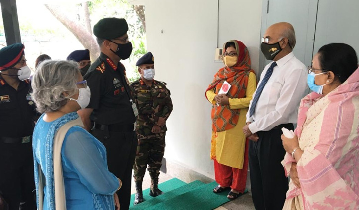 বঙ্গবন্ধু জাদুঘর পরিদর্শন করলেন ভারতীয় সেনাপ্রধান বঙ্গবন্ধু জাদুঘর পরিদর্শন করলেন ভারতীয় সেনাপ্রধান
