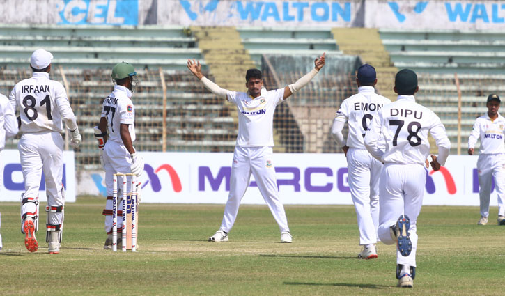 রাজশাহীতে চট্টগ্রামের জয়ের নায়ক রানা রাজশাহীতে চট্টগ্রামের জয়ের নায়ক রানা