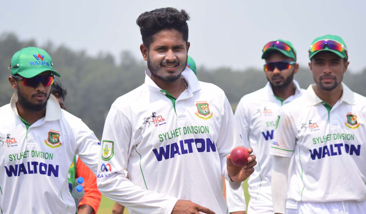 ঢাকাকে কাঁপিয়ে সিলেটকে এগিয়ে রাখলেন রাহাত ঢাকাকে কাঁপিয়ে সিলেটকে এগিয়ে রাখলেন রাহাত