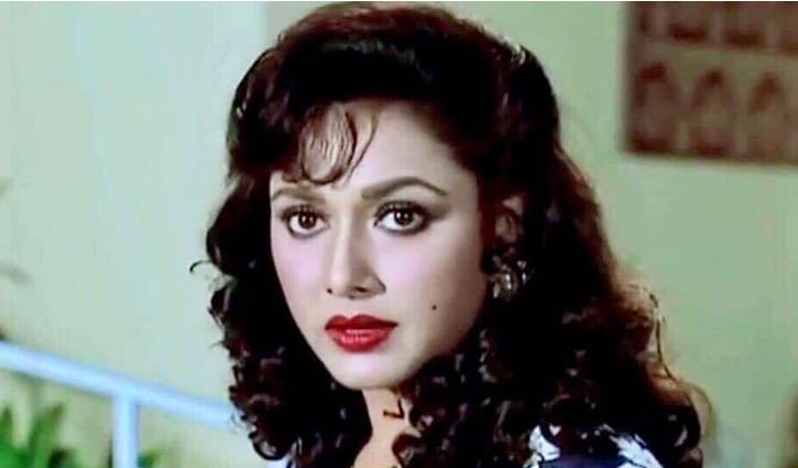 রোজিনা কোথায়? রোজিনা কোথায়?