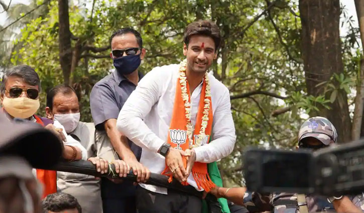 বিতর্কে জড়ালেন যশ বিতর্কে জড়ালেন যশ