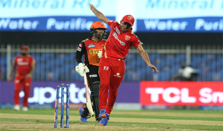 হায়দরাবাদের বিদায়, আশা বেঁচে রইলো পাঞ্জাবের হায়দরাবাদের বিদায়, আশা বেঁচে রইলো পাঞ্জাবের