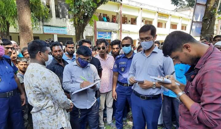 তেঁতুলিয়ায় নির্বাচনী আচরণবিধি ভঙ্গ করায় চেয়ারম্যান প্রার্থীকে জরিমানা তেঁতুলিয়ায় নির্বাচনী আচরণবিধি ভঙ্গ করায় চেয়ারম্যান প্রার্থীকে জরিমানা