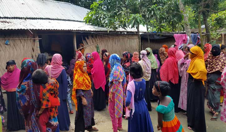মাগুরায় সংঘর্ষে ৪ জন নিহতের ঘটনায় ৫২ জনকে আসামি করে আরেক পক্ষের মামলা মাগুরায় সংঘর্ষে ৪ জন নিহতের ঘটনায় ৫২ জনকে আসামি করে আরেক পক্ষের মামলা