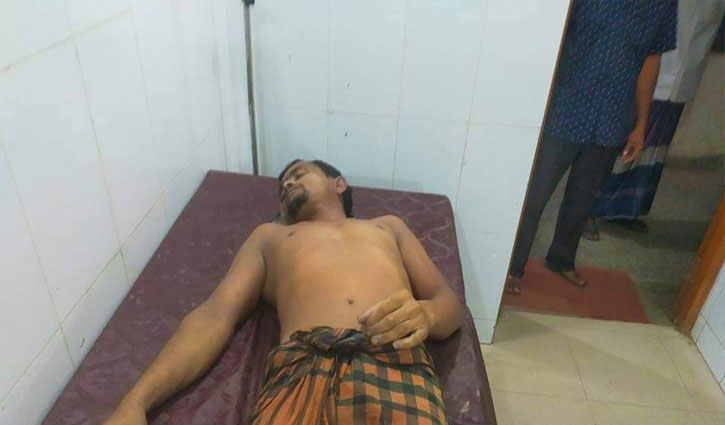 ইঁদুর মারার বৈদ্যুতিক ফাঁদে কৃষকের মৃত্যু ইঁদুর মারার বৈদ্যুতিক ফাঁদে কৃষকের মৃত্যু