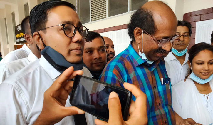 তথ্যপ্রযুক্তি আইনের মামলায় সাংবাদিক প্রবীর শিকদার খালাস