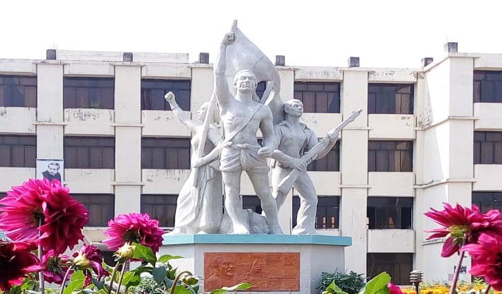 হল-ক্যাম্পাস দ্রুত খোলার দাবি নোবিপ্রবি শিক্ষার্থীদের হল-ক্যাম্পাস দ্রুত খোলার দাবি নোবিপ্রবি শিক্ষার্থীদের