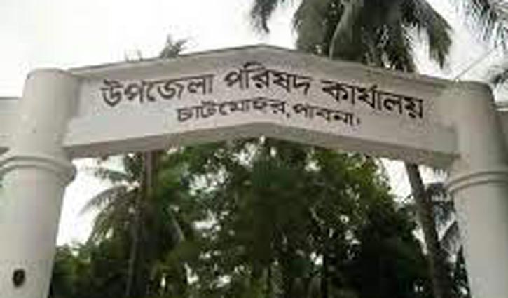 আশ্রয়ণ প্রকল্পের ঘর দেওয়ার কথা বলে টাকা নেওয়ার অভিযোগ আশ্রয়ণ প্রকল্পের ঘর দেওয়ার কথা বলে টাকা নেওয়ার অভিযোগ