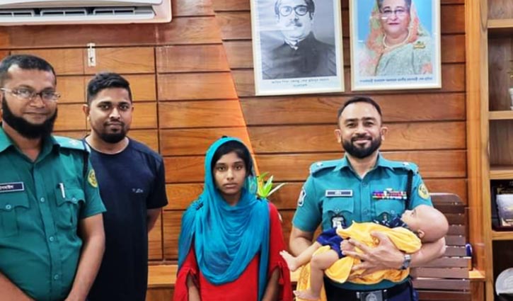 বিক্রি করে দেওয়া ৬ মাসের শিশুকে মায়ের কোলে ফেরালো পুলিশ বিক্রি করে দেওয়া ৬ মাসের শিশুকে মায়ের কোলে ফেরালো পুলিশ