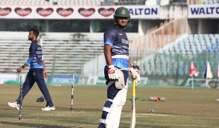 আধুনিক ক্রিকেটের জন্য রেঞ্জ হিটিং, ব্যাট সুইং শিখছেন ইয়াসির