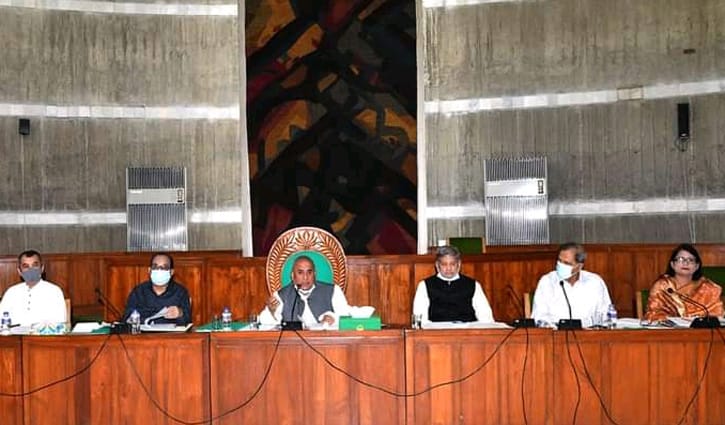 উপজেলা কর্মকর্তাদের কাছে দুর্যোগকালীন অর্থ বরাদ্দের সুপারিশ 