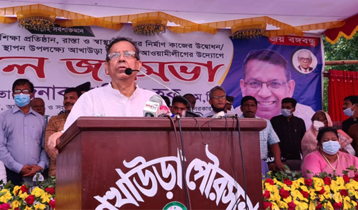 ‘বিএনপি দেশে থেকে অশ্ব ডিম্ব পাড়ে’ ‘বিএনপি দেশে থেকে অশ্ব ডিম্ব পাড়ে’