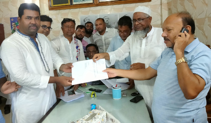 মুকসুদপুরে আওয়ামী লীগের মনোনয়ন প্রত্যাশী ৫৬ চেয়ারম্যান প্রার্থী মুকসুদপুরে আওয়ামী লীগের মনোনয়ন প্রত্যাশী ৫৬ চেয়ারম্যান প্রার্থী
