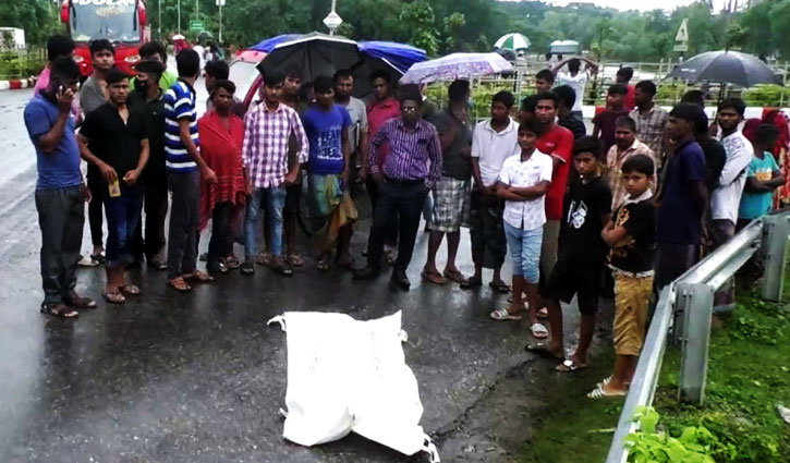 গোপালগঞ্জে পিকআপ ভ্যান-নসিমন সংঘর্ষ, নিহত ৩ গোপালগঞ্জে পিকআপ ভ্যান-নসিমন সংঘর্ষ, নিহত ৩