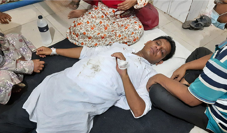 আ’লীগের নেতার শোডাউনে হামলা, আহত ৫ আ’লীগের নেতার শোডাউনে হামলা, আহত ৫