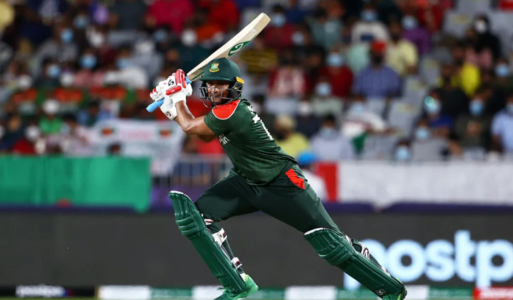 ব্যাট হাতে ধারাবাহিক সাকিব ব্যাট হাতে ধারাবাহিক সাকিব
