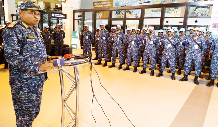 লেবাননে শান্তিরক্ষা মিশনে গেলেন নৌবাহিনীর ৭৫ সদস্য