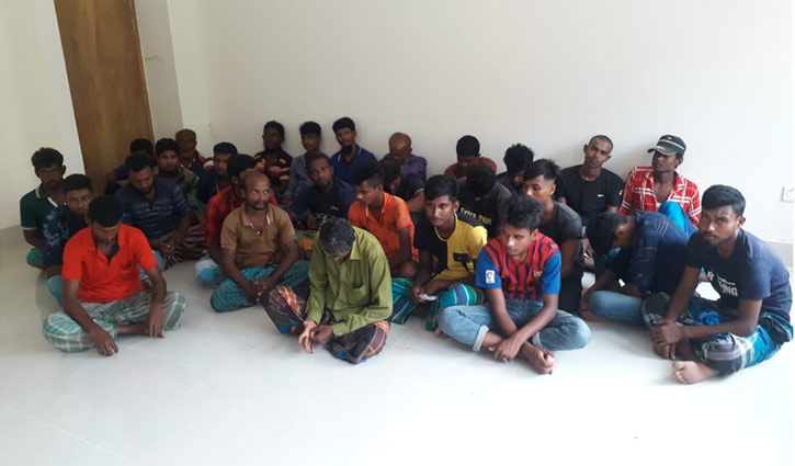 পদ্মায় ইলিশ শিকার, ২৮ জেলের কারাদণ্ড