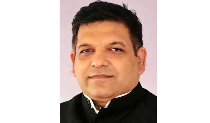 বেড়া পৌরসভার ভোটযুদ্ধে ভাতিজার জয় বেড়া পৌরসভার ভোটযুদ্ধে ভাতিজার জয়