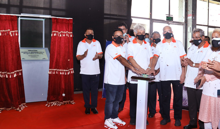 ‘বাংলাদেশে প্রযুক্তিগত গবেষণা, উন্নয়ন ও উদ্ভাবনে নতুন মাত্রা দিয়েছে ওয়ালটন’ ‘বাংলাদেশে প্রযুক্তিগত গবেষণা, উন্নয়ন ও উদ্ভাবনে নতুন মাত্রা দিয়েছে ওয়ালটন’