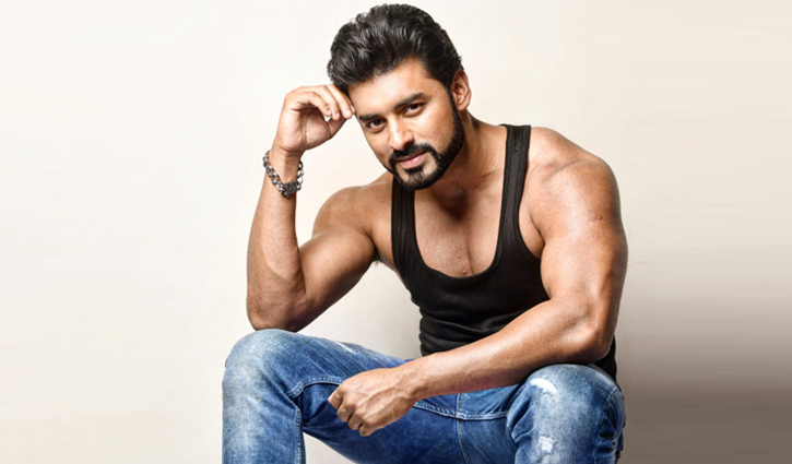 অঙ্কুশের পায়ের গোড়ালিতে চিড় ধরেছে