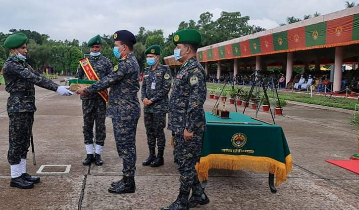 বিসিএস আনসার কর্মকর্তাদের প্রশিক্ষণ সমাপণী কুচকাওয়াজ অনুষ্ঠিত