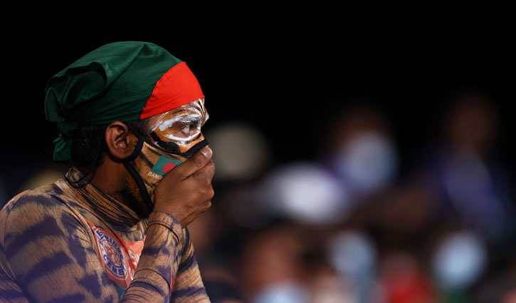‘আমাদের দিয়ে হচ্ছে না’ ‘আমাদের দিয়ে হচ্ছে না’