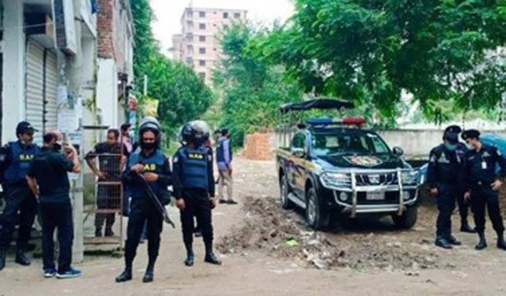 RAB cordons off house in Nilphamari suspecting militant den
