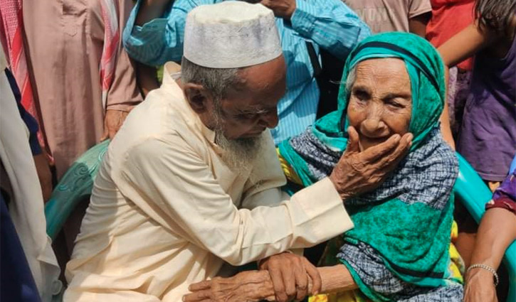 Centenarian mother becomes emotional as she gets back son after 70 yrs