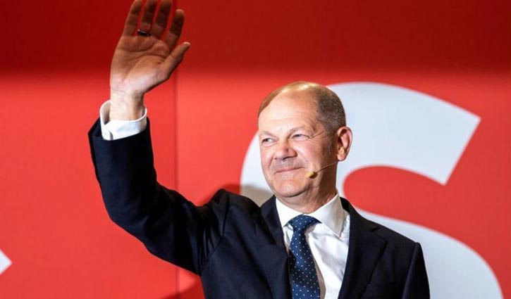 German polls: Centre-left narrowly wins against Merkel`s party German polls: Centre-left narrowly wins against Merkel`s party