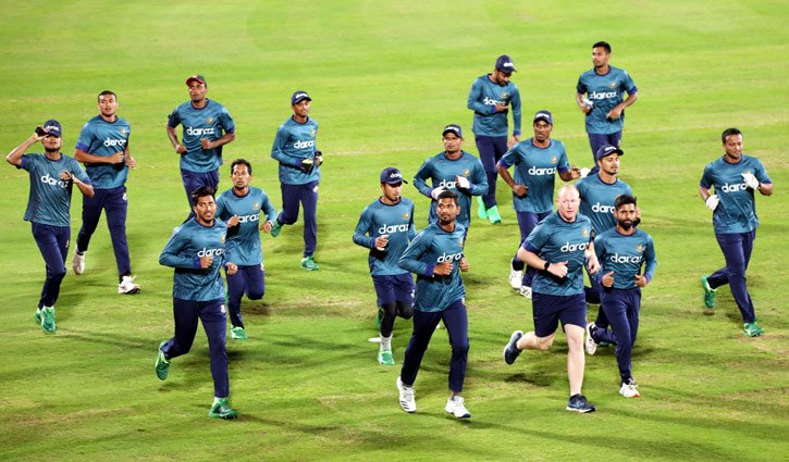 Bangladesh fielding against Scotland Bangladesh fielding against Scotland