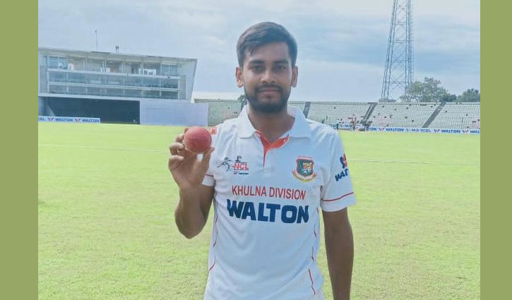 মিরাজের ৬ উইকেট, এনামুলের হাফ সেঞ্চুরিতে দিন খুলনার মিরাজের ৬ উইকেট, এনামুলের হাফ সেঞ্চুরিতে দিন খুলনার