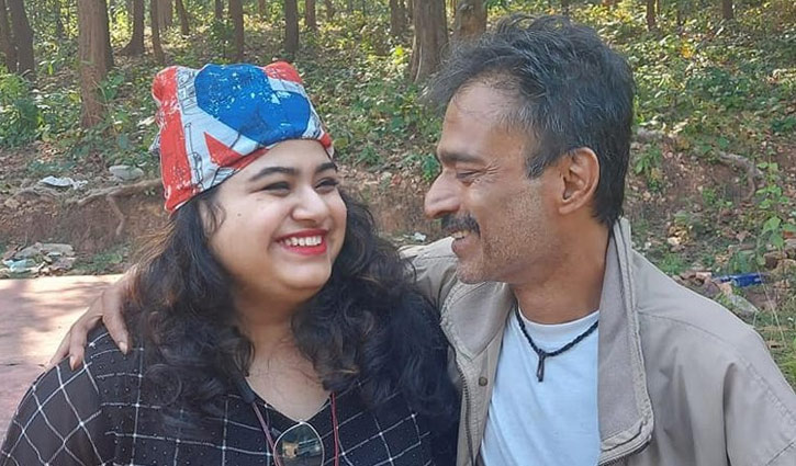 নচিকেতার পথেই হাঁটলেন তার কন্যা নচিকেতার পথেই হাঁটলেন তার কন্যা