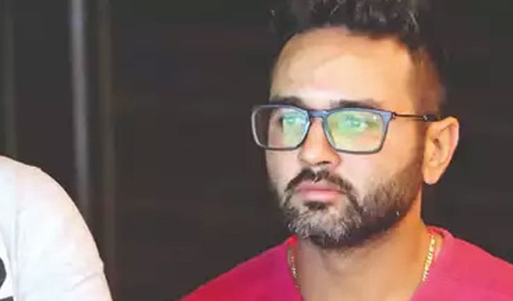বাবা হারালেন ভারতের সাবেক উইকেটকিপার পার্থিব বাবা হারালেন ভারতের সাবেক উইকেটকিপার পার্থিব