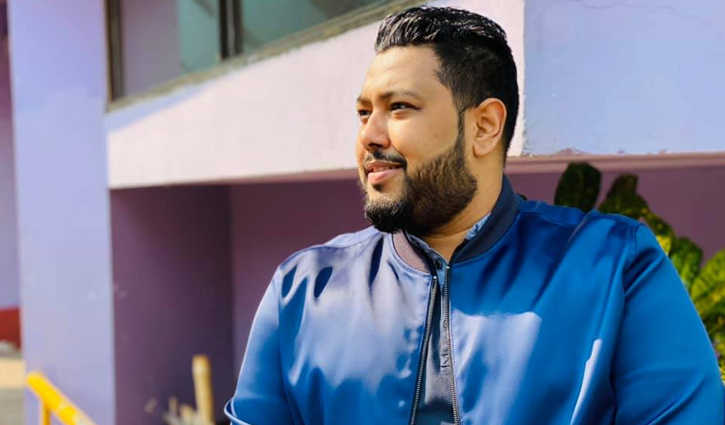 গোপন বিয়ের খবর দিলেন সংগীতশিল্পী প্রতীক হাসান গোপন বিয়ের খবর দিলেন সংগীতশিল্পী প্রতীক হাসান