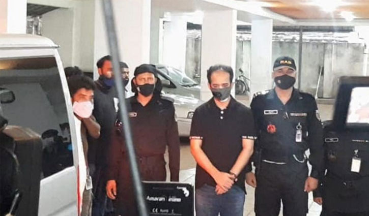 ইভ্যালির সিইও রাসেল ও তার স্ত্রী র‌্যাব সদর দপ্তরে