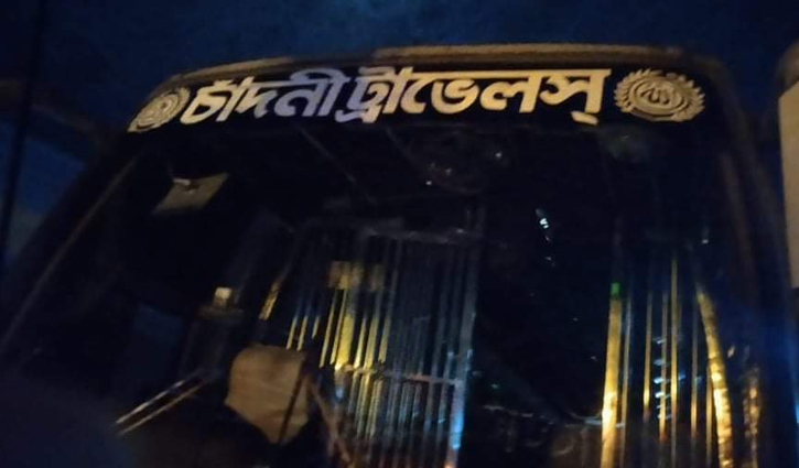 বাসের ধাক্কায় সেনা সদস্য নিহত, আটক ২ বাসের ধাক্কায় সেনা সদস্য নিহত, আটক ২
