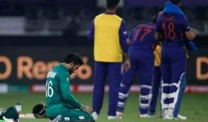 ম্যাচ বিরতিতে রিজওয়ানের নামাজ পড়ার ভিডিও ভাইরাল ম্যাচ বিরতিতে রিজওয়ানের নামাজ পড়ার ভিডিও ভাইরাল