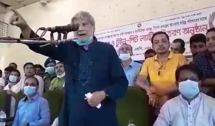 ‘দেশের সব উন্নয়ন করেছেন শেখ হাসিনা’ ‘দেশের সব উন্নয়ন করেছেন শেখ হাসিনা’
