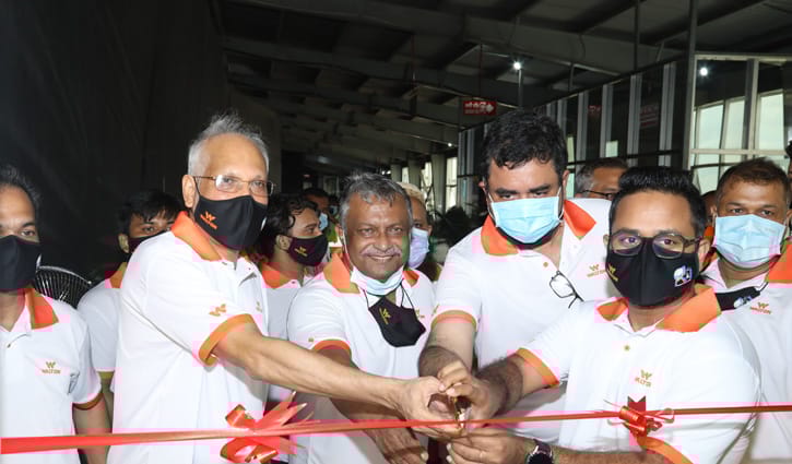 ওয়ালটন কারখানায় চলছে রিসার্চ অ্যান্ড ইনোভেশন সামিট ওয়ালটন কারখানায় চলছে রিসার্চ অ্যান্ড ইনোভেশন সামিট