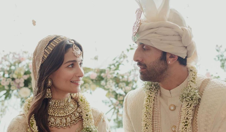 ভারতীয় তারকাদের আলোচিত বিয়ে