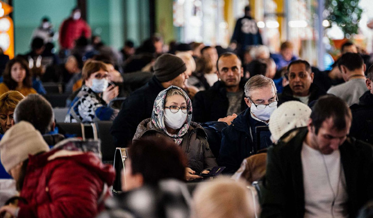 রাশিয়ায় ২৪ ঘণ্টায় করোনায় আক্রান্তের সংখ্যা ৫০ হাজার ছাড়িয়ে