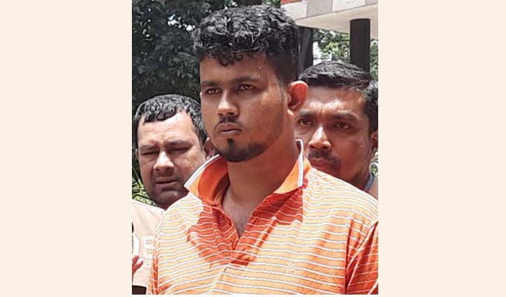 চলন্ত বাসে ডাকাতি ও ধর্ষণ: যেভাবে গ্রেপ্তার হয় নুরনবী