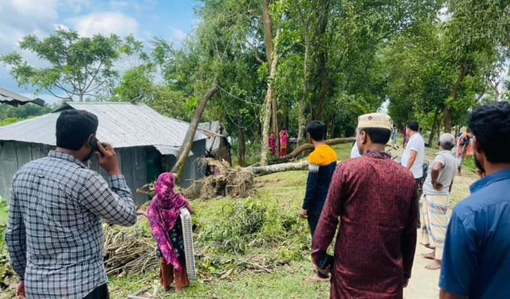 ঘূর্ণিঝড় সিত্রাং: নোয়াখালীতে আশ্রয়কেন্দ্র থেকে মানুষ ফিরে গেছে