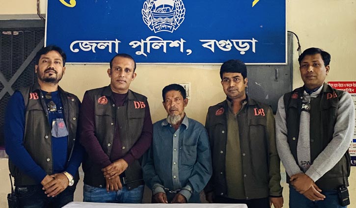 ‘স্ত্রীর প্রেমিকের হাতে খুন হন খাজা’ ‘স্ত্রীর প্রেমিকের হাতে খুন হন খাজা’
